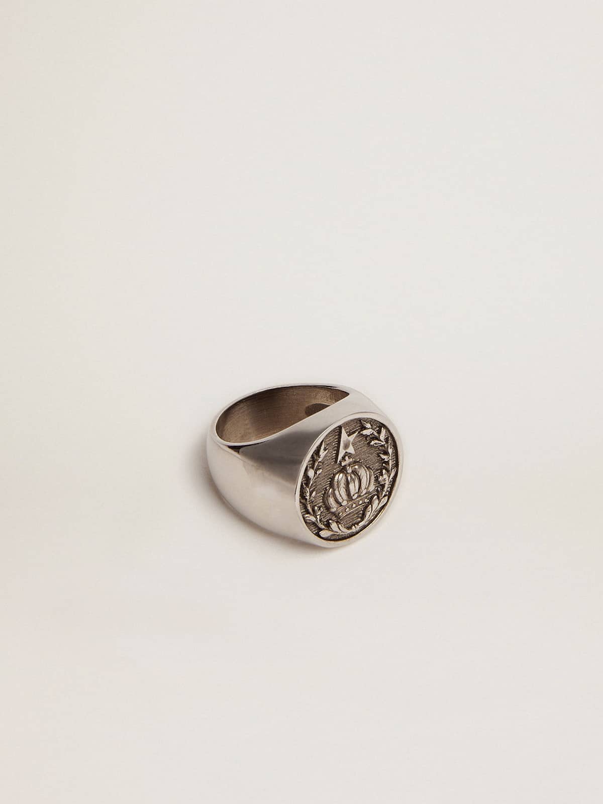 Men's signet ring in antique silver color| Golden Goose