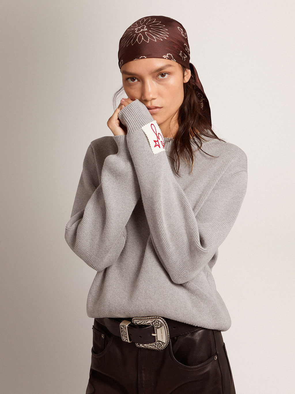 Women's round-neck sweater in gray cotton| Golden Goose