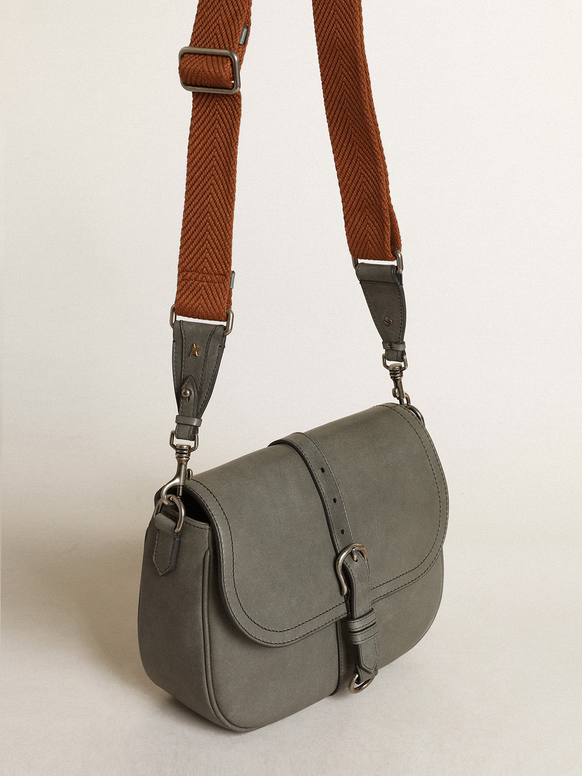 Women's Francis Bag medium in stone gray leather| Golden Goose