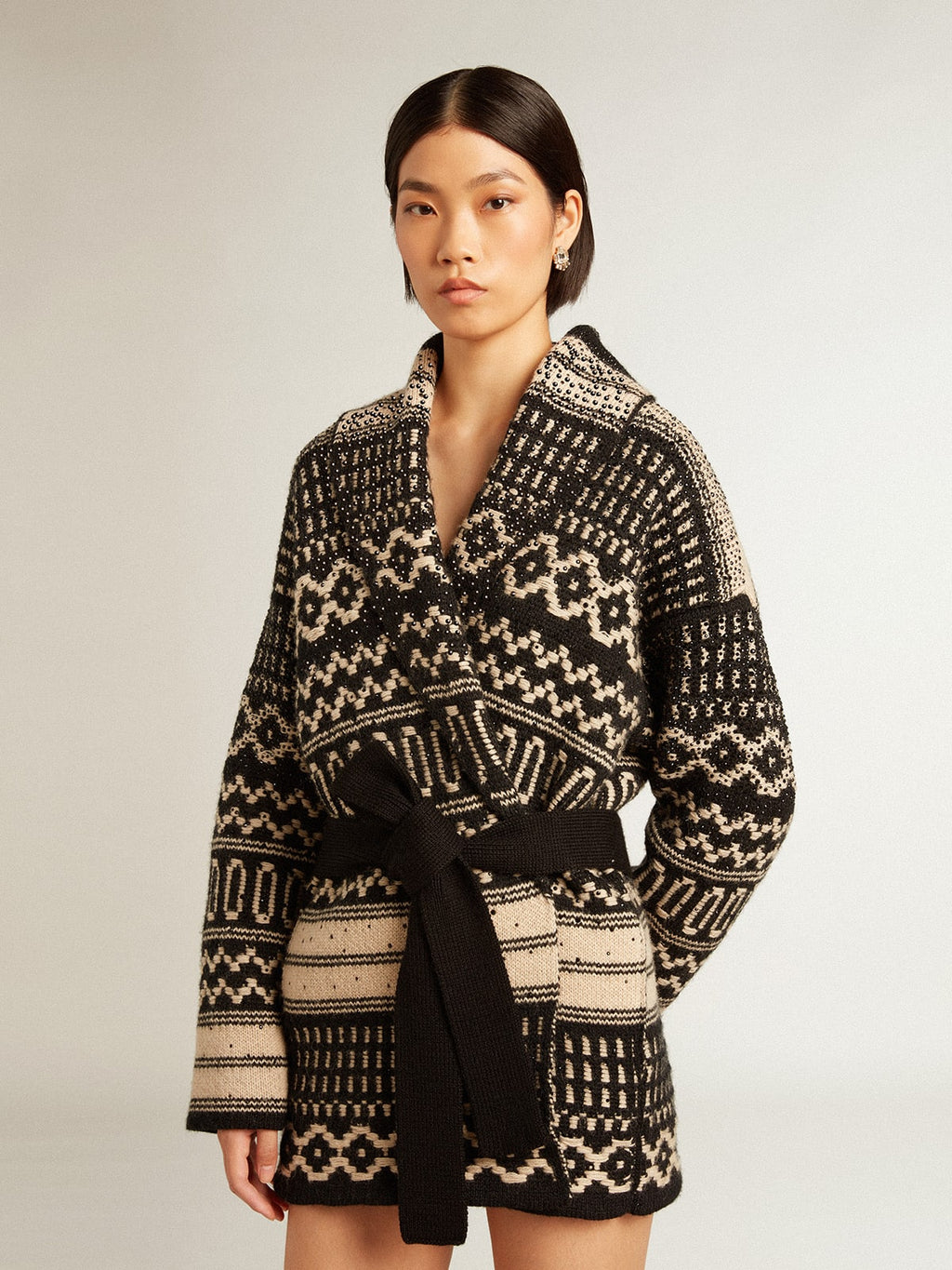 Women's cardigan in ecru wool with jacquard design and belt